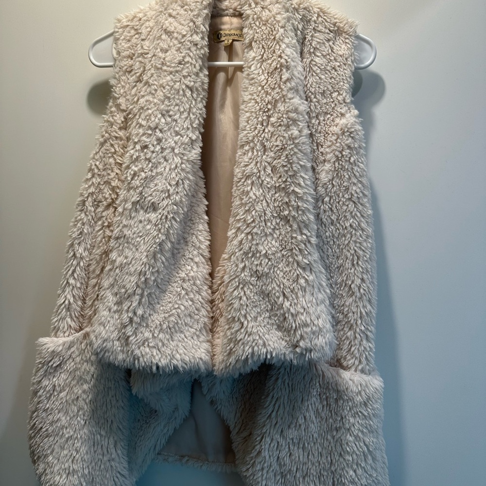 Cream Fuzzy Open Vest